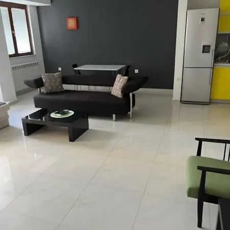 Vardar Apartament Skopje